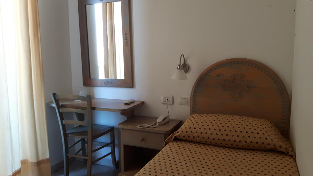 Alghero Vacanze Hotel Kültér fotó